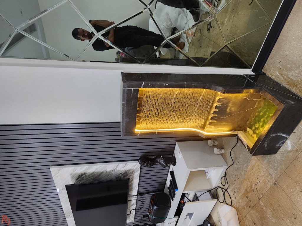 آبنما سنگی